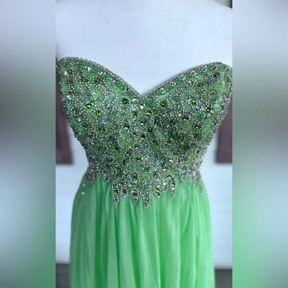 Sherri Hill Formal Prom Dress Sequin Beaded Chiffon Green Strapless Size 14 - Picture 3 of 10